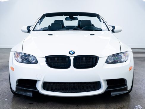 Used 2012 BMW M3 Convertible image 4