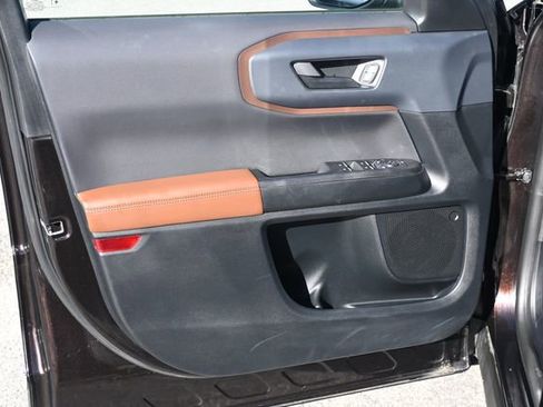 Used 2021 Ford Bronco Sport Outer Banks image 10