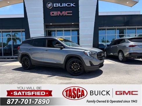 Used 2021 GMC Terrain SLT w/ Infotainment Package II FWD image 1