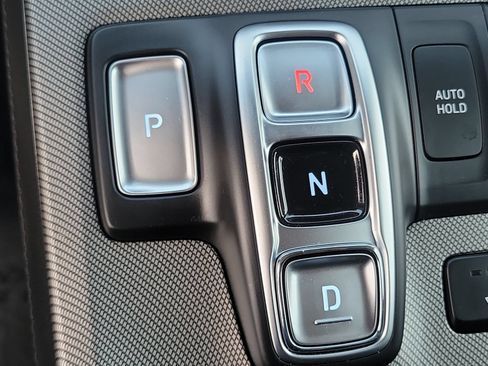 Used 2022 Hyundai Palisade Limited FWD image 15