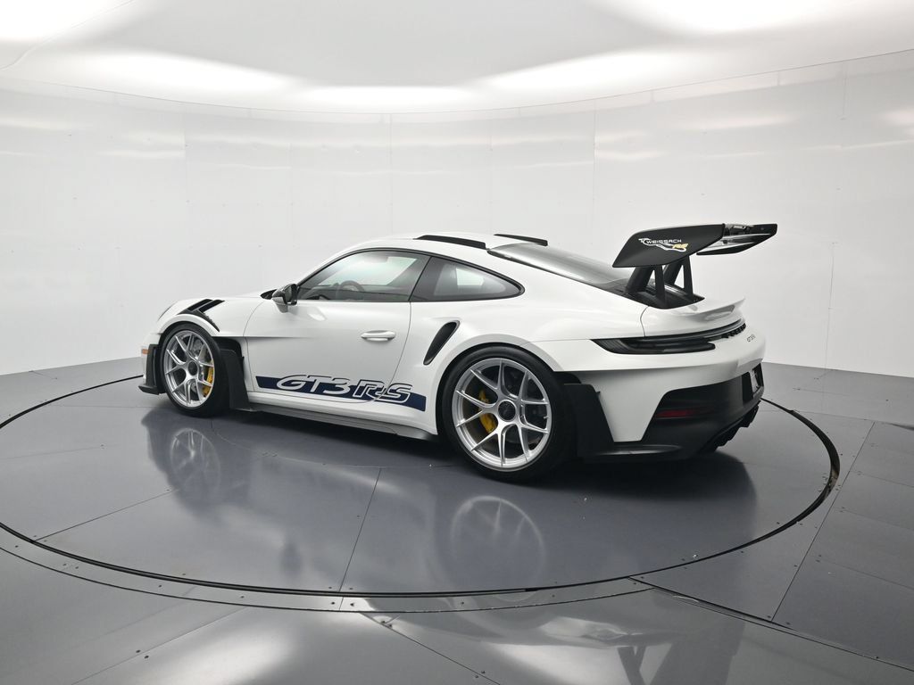 Certified 2025 Porsche 911 GT3 RS RWD image 3