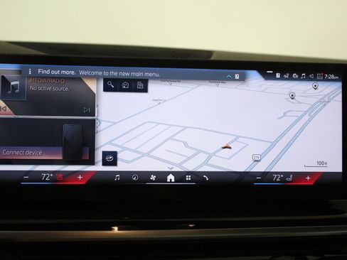 Used 2026 BMW X5 xDrive40i w/ M Sport Package image 26