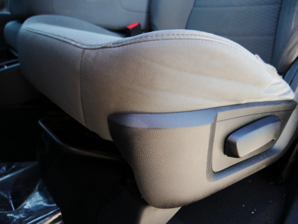 Used 2013 RAM 1500 ST w/ SXT Appearance Group AWD/4WD image 12