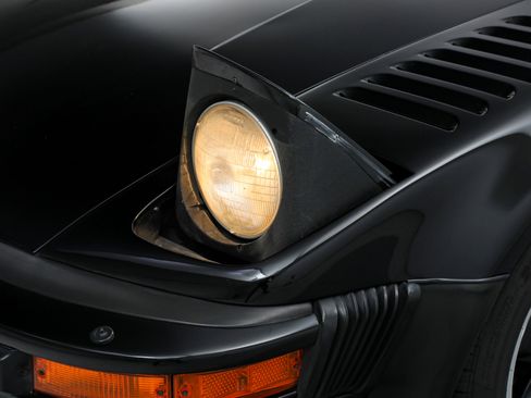 Used 1989 Porsche 911 Turbo RWD image 33