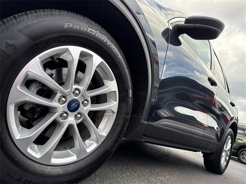 Used 2022 Ford Escape SE w/ Convenience Package image 9