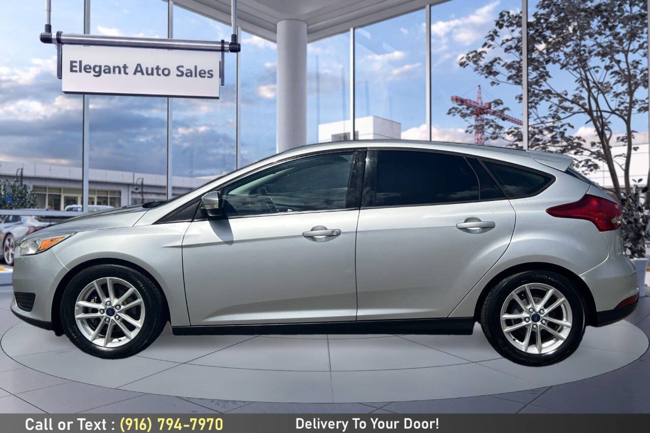 Used 2016 Ford Focus SE FWD image 8