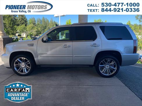 Used 2013 Cadillac Escalade Premium AWD/4WD image 1