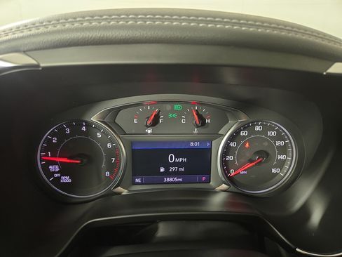 Used 2025 Chevrolet Blazer LT w/ Convenience Package FWD image 16