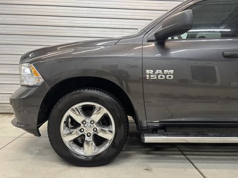 Used 2018 RAM 1500 Express w/ Express Value Package image 4