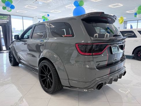 Used 2022 Dodge Durango R/T w/ Tow 'N Go Package AWD/4WD image 10