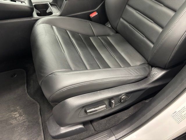 Used 2024 Honda CR-V EX-L image 18