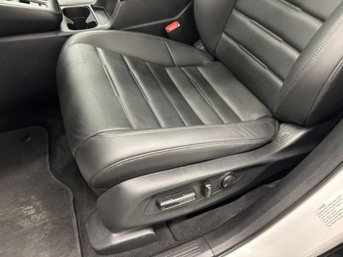Used 2024 Honda CR-V EX-L image 18