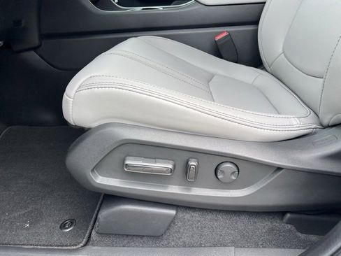 New 2025 Honda Pilot EX-L image 25