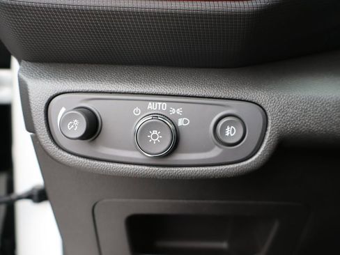 Used 2023 Chevrolet TrailBlazer RS w/ Convenience Package image 13