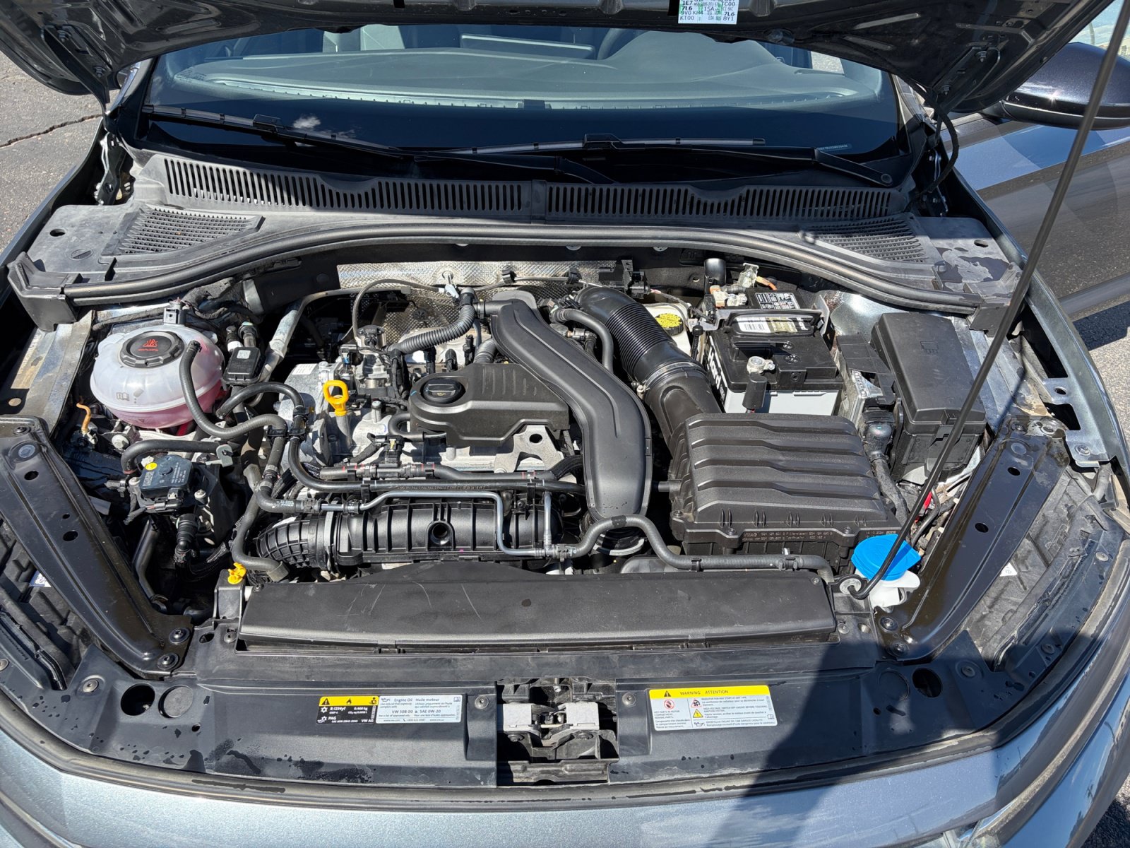 Used 2025 Volkswagen Jetta Sport FWD image 21
