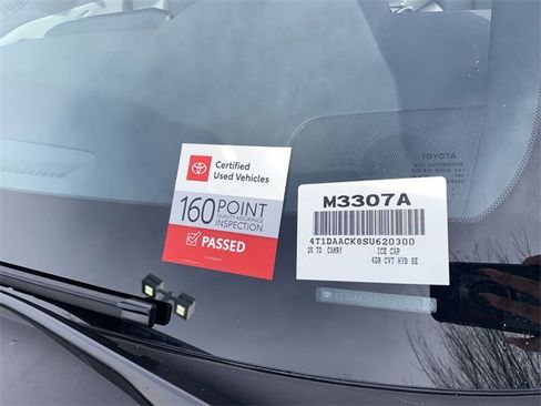 Used 2025 Toyota Camry SE image 37