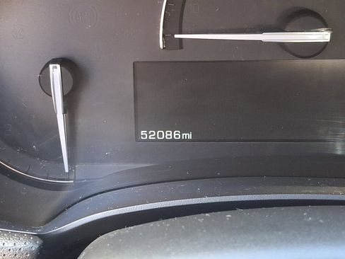 Used 2019 Cadillac XTS Luxury image 20