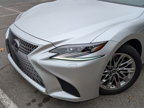 Used 2019 Lexus LS 500h AWD image 13