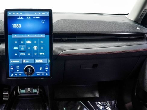 Used 2025 Ford Mustang Mach-E Premium w/ Sport Appearance Package AWD/4WD image 19