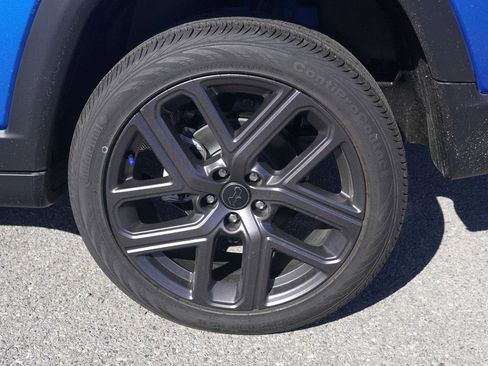 New 2026 Jeep Compass Limited image 11