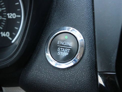 Used 2021 Ford EcoSport Titanium AWD/4WD image 36