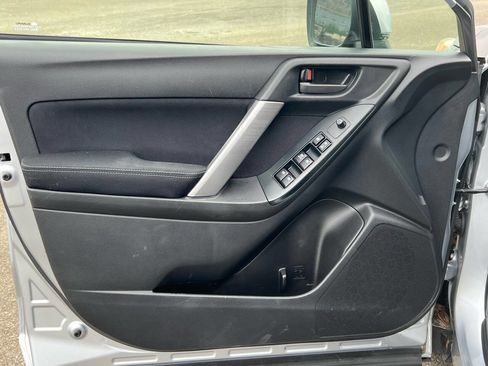 Used 2014 Subaru Forester 2.5i Premium image 14
