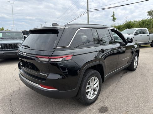 Certified 2024 Jeep Grand Cherokee Laredo X w/ Luxury Tech Group I AWD/4WD image 10
