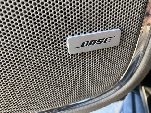 Used 2020 Chevrolet Suburban LT image 17