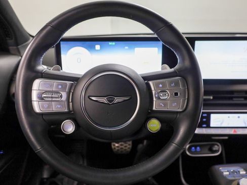 Used 2023 Genesis GV60 Performance image 21