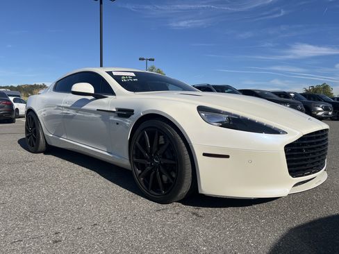 Used 2016 Aston Martin Rapide S image 3