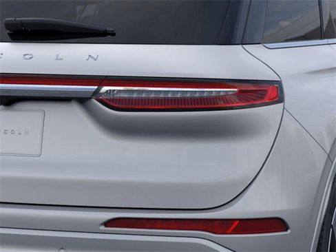 New 2024 Lincoln Corsair Grand Touring image 21