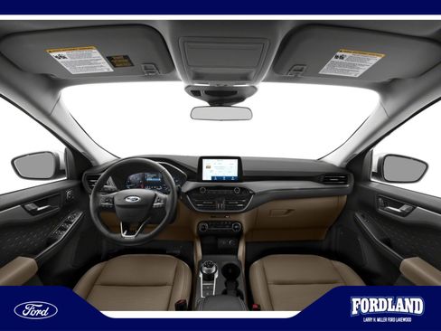 Used 2021 Ford Escape SEL AWD/4WD image 5