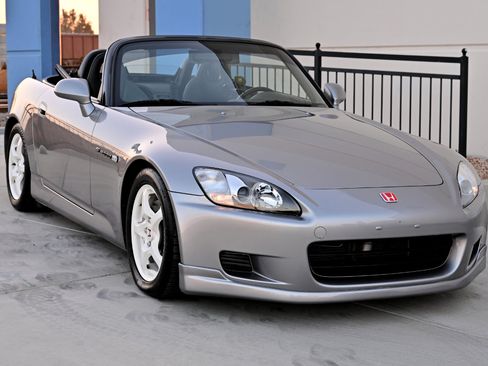 Used 2001 Honda S2000 image 14