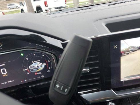 New 2026 GMC Sierra 2500 SLE image 26