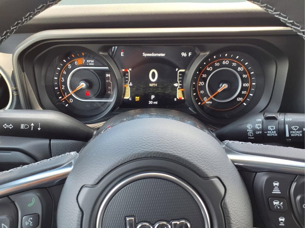 New 2026 Jeep Wrangler Unlimited Sahara AWD/4WD image 23