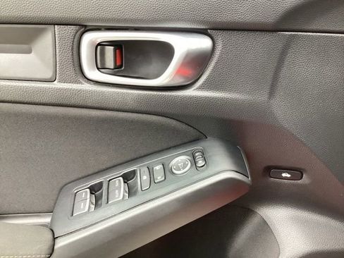 Used 2024 Honda Civic LX image 7