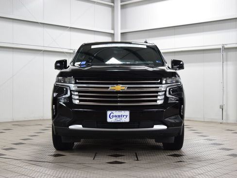 Used 2024 Chevrolet Tahoe High Country w/ Premium Package AWD/4WD image 2