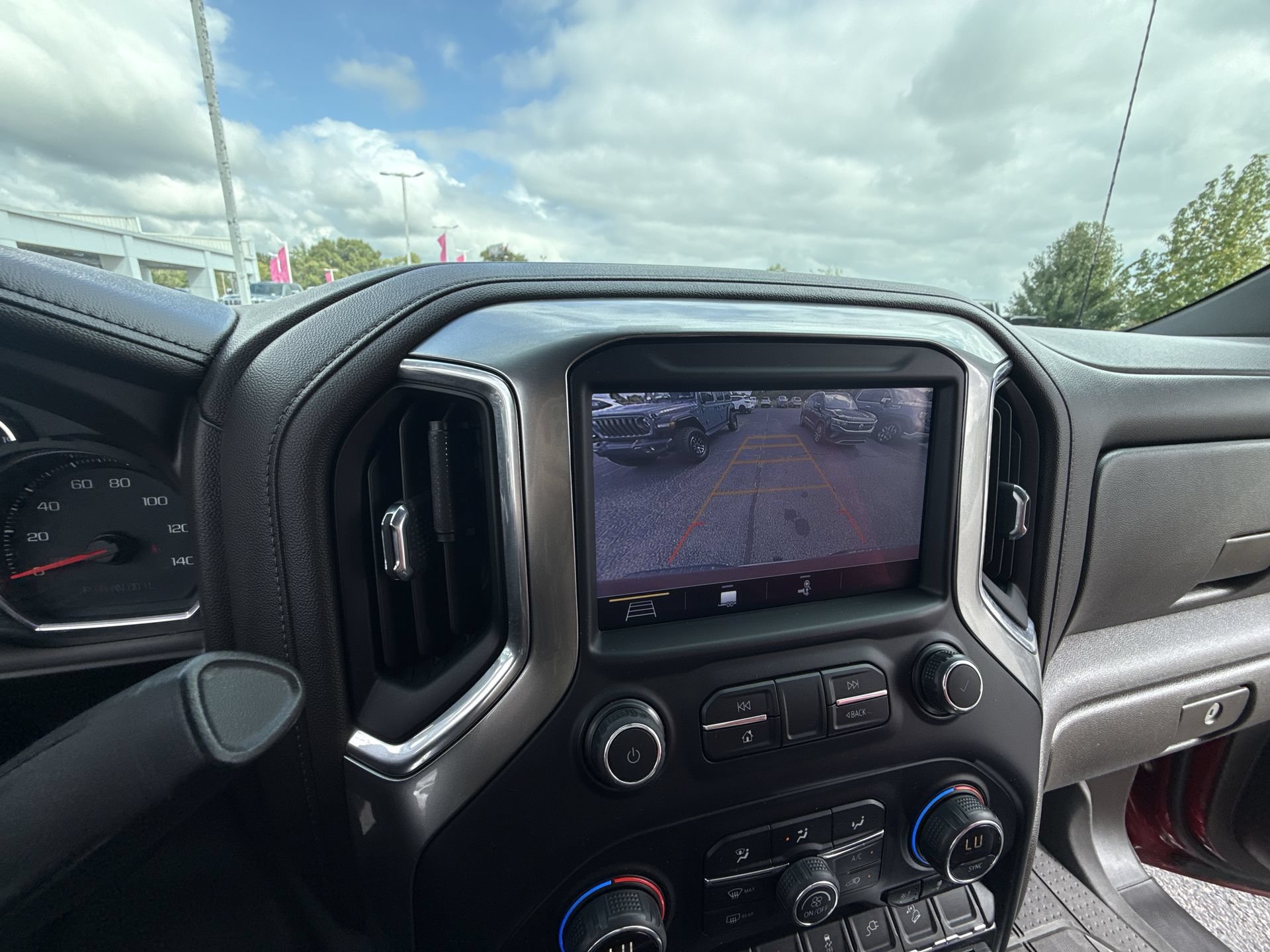 Certified 2019 Chevrolet Silverado 1500 LTZ AWD/4WD image 21