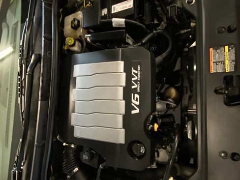 Used 2010 Buick LaCrosse CXL w/ Entertainment Package image 22