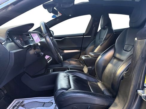 Used 2017 Tesla Model S 90D image 10