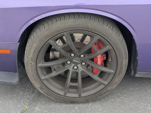 Used 2019 Dodge Challenger SRT Hellcat w/ Laguna Leather Package RWD image 11