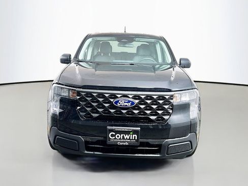 New 2025 Ford Maverick XL image 4