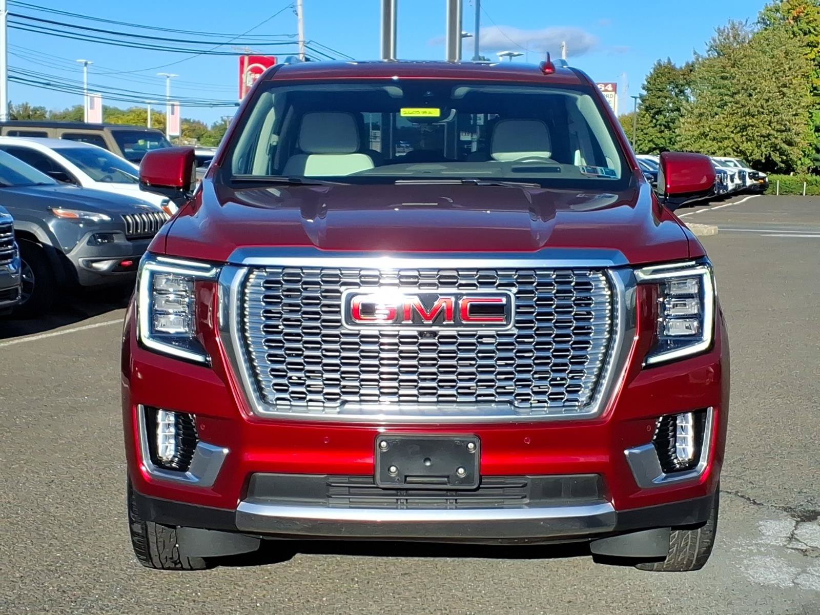 Certified 2023 GMC Yukon Denali w/ Advanced Technology Package AWD/4WD image 9