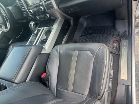 Used 2016 Ford F150 Platinum w/ Equipment Group 701A Luxury AWD/4WD image 15