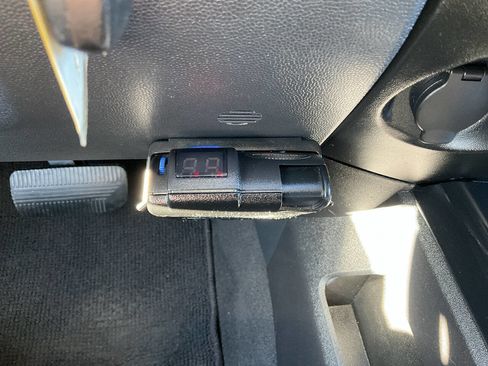 Used 2013 Nissan Titan SV w/ SV Premium Utility Pkg image 34