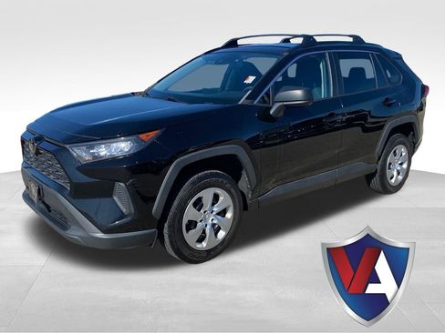 Used 2020 Toyota RAV4 LE w/ All Weather Liner Package FWD image 1