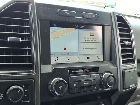 Used 2019 Ford F150 XLT w/ Equipment Group 302A Luxury AWD/4WD image 10