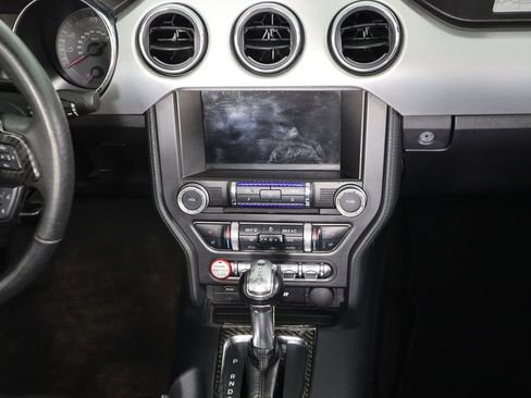 Used 2016 Ford Mustang Premium image 22