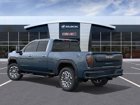 New 2026 GMC Sierra 2500 Denali w/ Denali Reserve Package AWD/4WD image 3