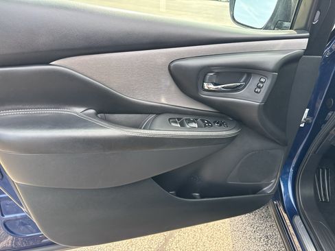 Used 2020 Nissan Murano SL w/ Moonroof Package AWD/4WD image 13